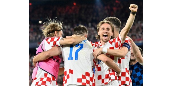 Luka Modrić regressa à Croácia para continuar a preparar o calendário